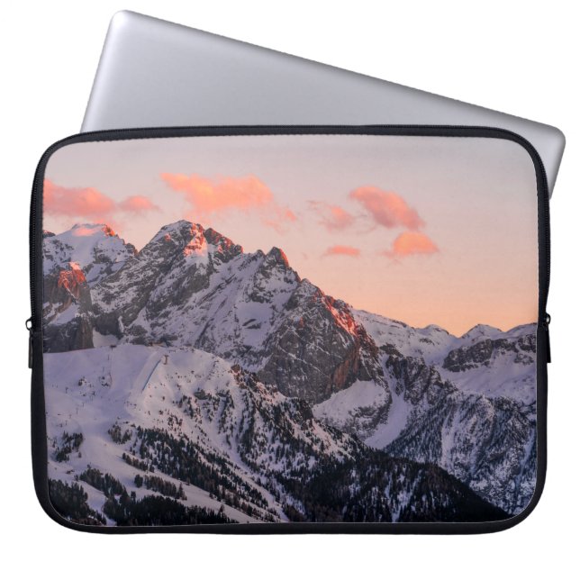 SNOW COVERED MOUNTAIN UNDER CLOUDY SKY DURING DAYT LAPTOP SLEEVE (Front)
