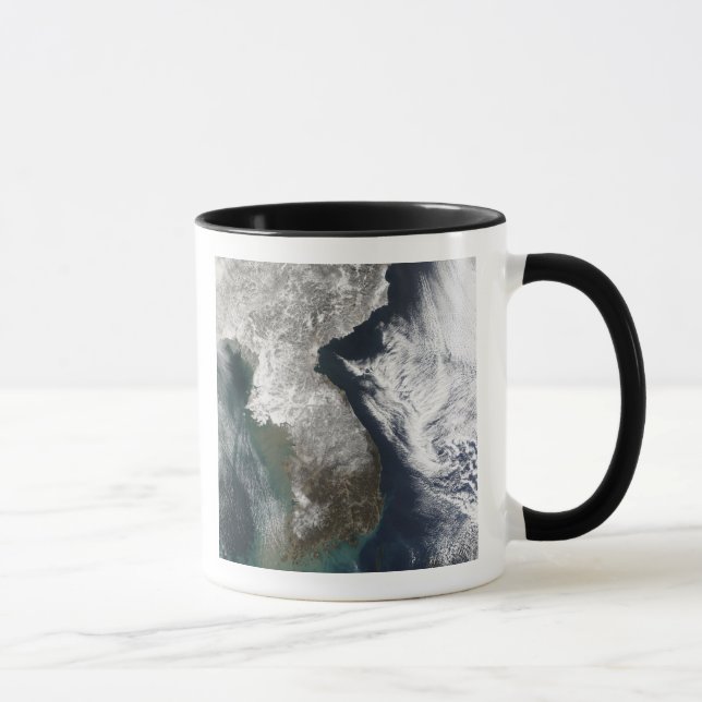 Snow in Korea Mug (Right)