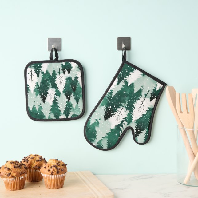Snow Scene Festive Green Winter Trees Christmas Oven Mitt & Pot Holder Set (Insitu(Hanging))