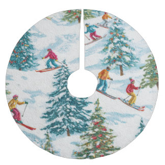 Snow Skiers Brushed Polyester Tree Skirt