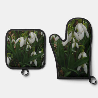 Snowdrops I (Galanthus) Spring Floral Oven Mitt & Pot Holder Set