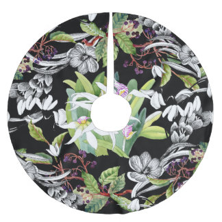 Snowdrops & Orchids: Sketched Black Pattern Brushed Polyester Tree Skirt