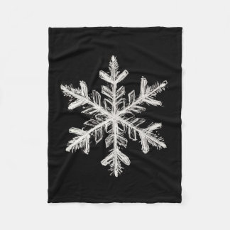 Snowflake fleece blanket
