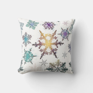 Snowflake pattern cushion