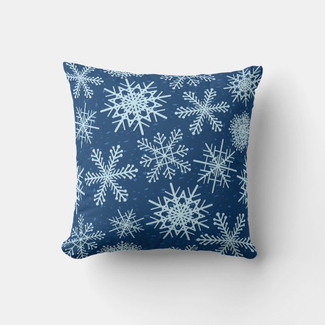 Snowflake pattern cushion (Front)