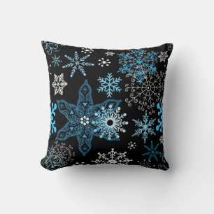 Snowflake pattern	 cushion