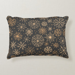 Snowflake pattern decorative cushion