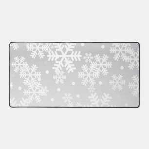 Snowflake pattern desk mat