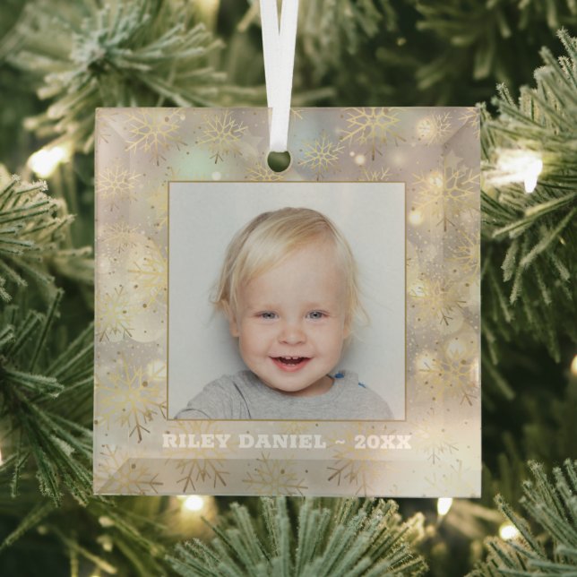 Snowflake Photo Glass Tree Decoration (Insitu)