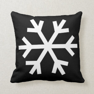 Snowflake pillow - black