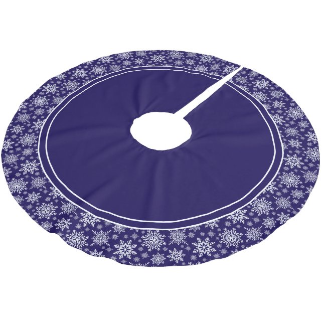 Snowflakes pattern Blue Tree Skirt (Angled)