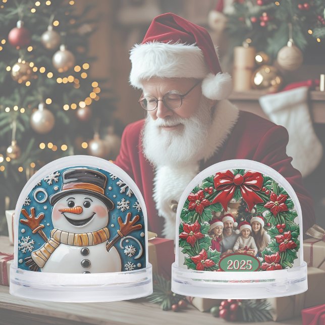 Snowman in Snow Customisable  Snowglobe (Creator Uploaded)