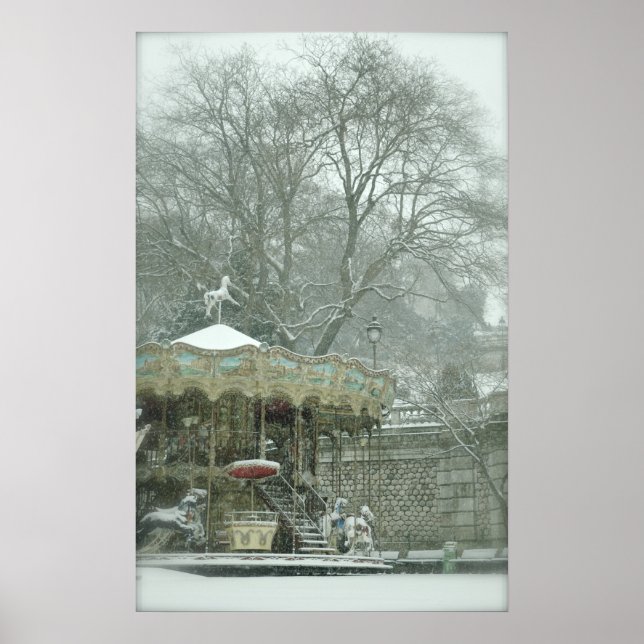 Snowy carousel Paris Poster (Front)