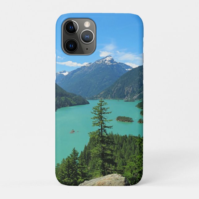 Snowy Mountain Turquoise Lake in Washington Case-Mate iPhone Case (Back)