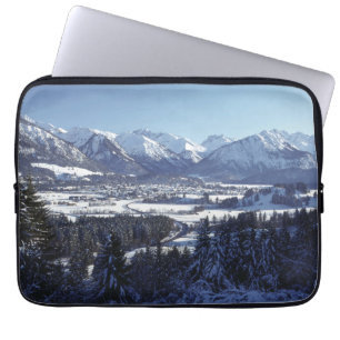 SNOWY MOUNTAINS LAPTOP SLEEVE