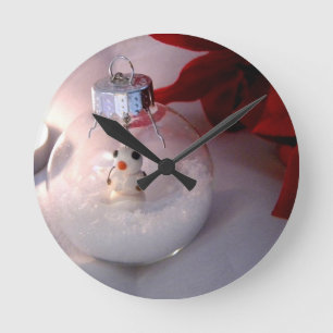 Snowy Ornament Round Clock