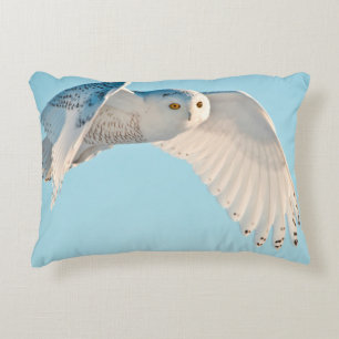 Snowy Owl in flight Decorative Cushion