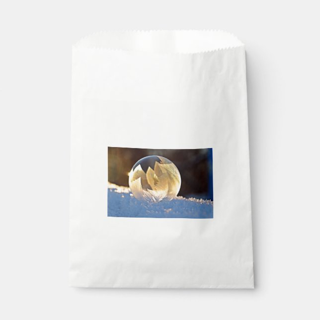 Soap Bubble on Snow Favour Bags (Front)
