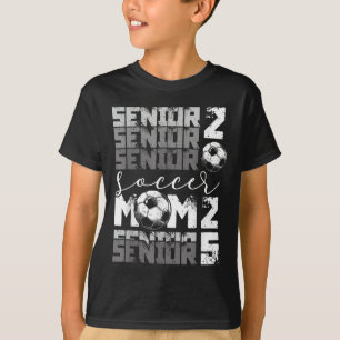 Soccer Mum Senior 2025 High School Graduation Outf T-Shirt