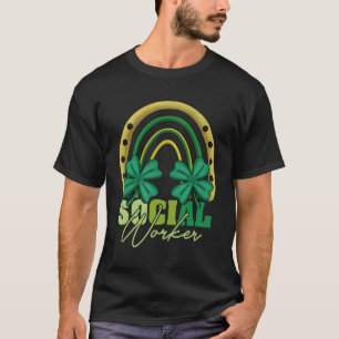 Social Worker St Patricks Day Rainbow Irish Shamro T-Shirt