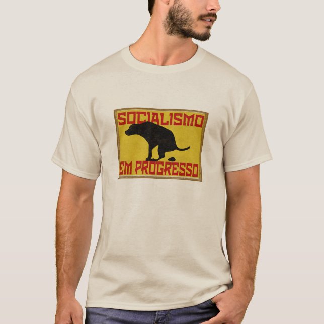 SOCIALISMO EM PROGRESSO T-Shirt (Front)