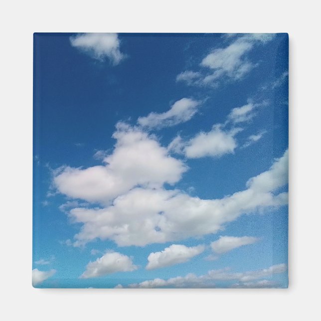 Soft floating clouds magnet (Front)