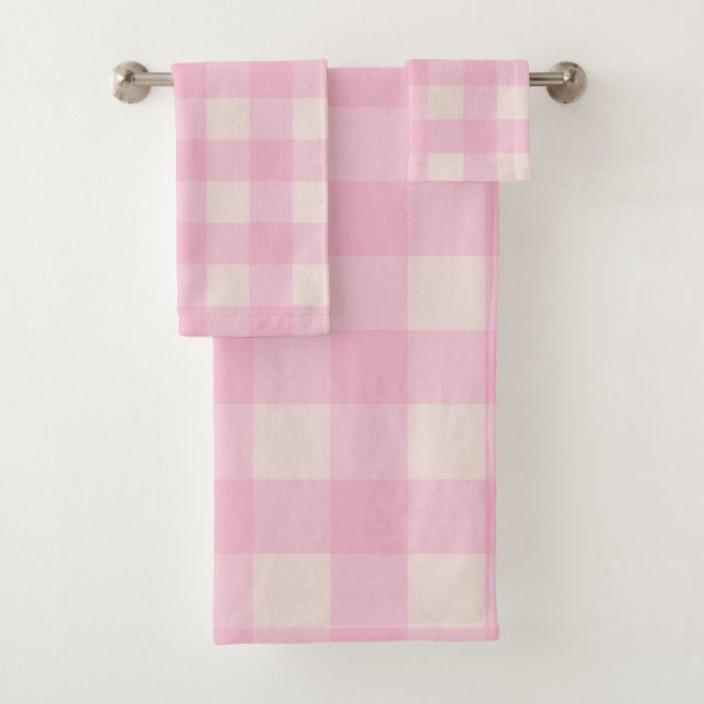 Soft Pink and White Buffalo Gingham Plaid Bath Towel Set (Insitu)