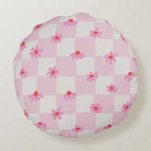 Soft Pink Daisy Checkerboard Floral Pattern Round Cushion