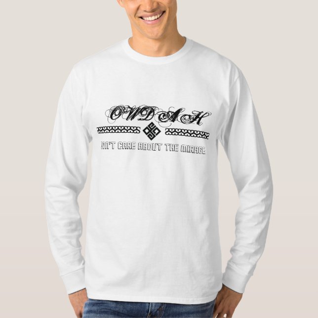 Soft shirt and elegant and luxurious design (Front)