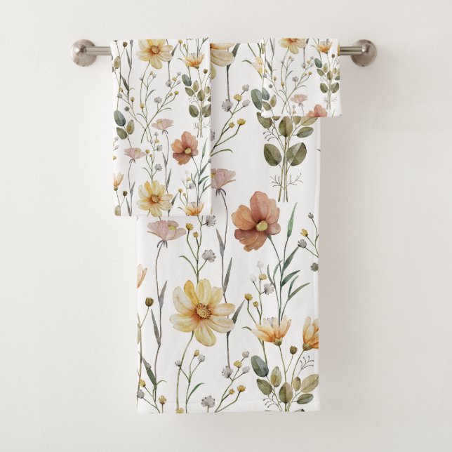 Soft Watercolor Wildflower Botanical Boho Pattern Bath Towel Set (Insitu)