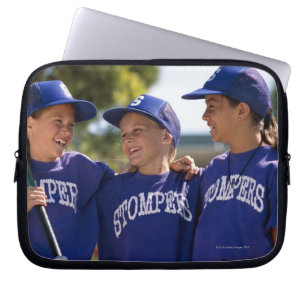 Softball teammates laptop sleeve