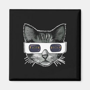 Solar Eclipse Cat Wearing Solar Eclipse Glasses Magnet