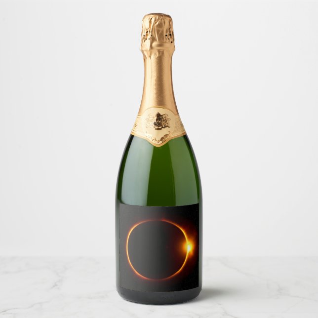 Solar Eclipse Dark Sun & Moon Sparkling Wine Label (Front)