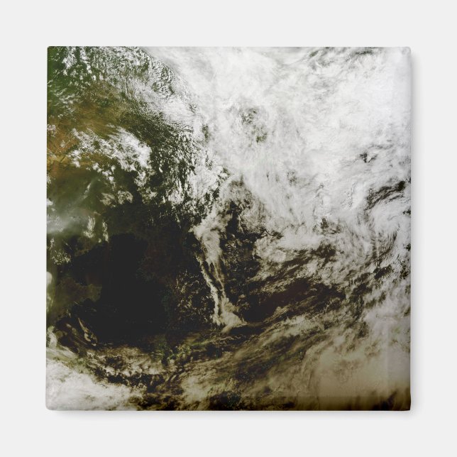 Solar eclipse over southeast Asia Magnet (Front)