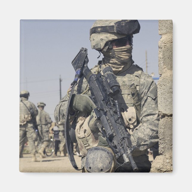 Soldier armed with a MK-48 Magnet (Front)