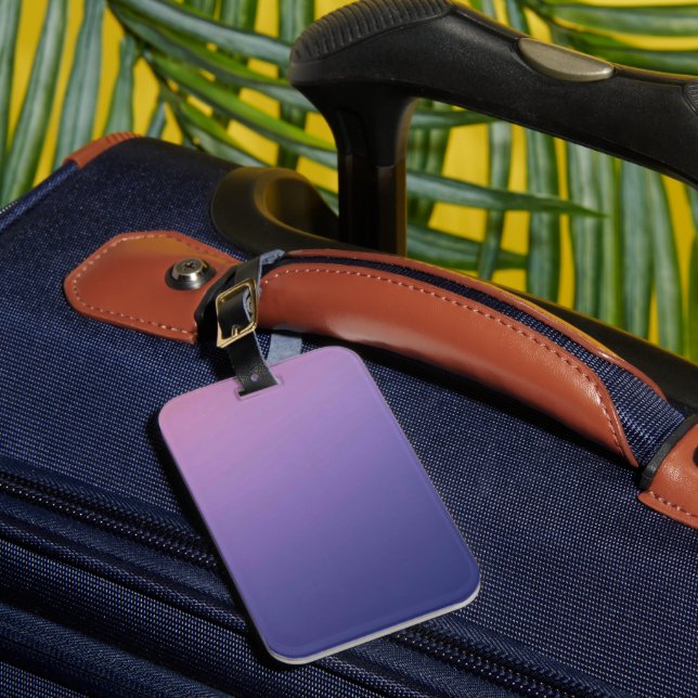 Solid Colour American Luggage Tag (Front Insitu 1)
