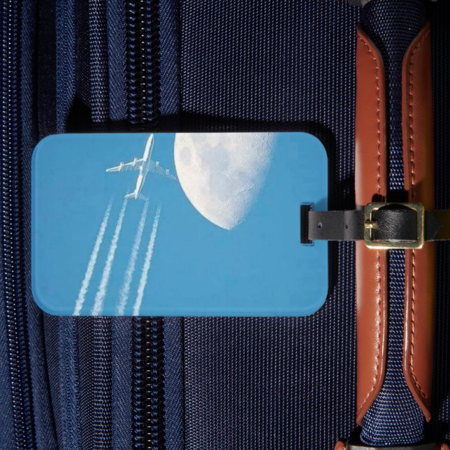 Solid Colour American Luggage Tag (Front Insitu 4)