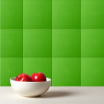 Solid colour kelly green tile<br><div class="desc">Solid colour kelly green design.</div>