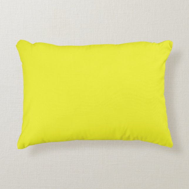 Solid daffodil yellow decorative cushion (Front)