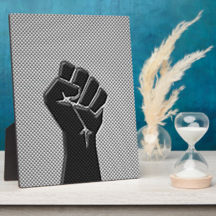 Solidarity Fist in Carbon Fibre Style Plaque