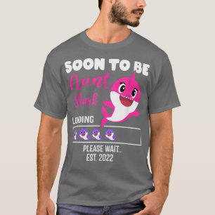 Soon To Be Aunt Shark Est 2022 Pregnancy Announcem T-Shirt