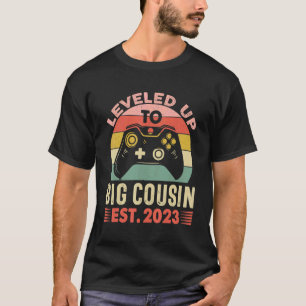 Soon To Be Cousin 2023 Gamer Girl Levelled Up Big  T-Shirt