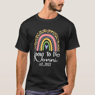 Soon To Be Nonni Est 2022 Funny Leopard Rainbow Mo T-Shirt