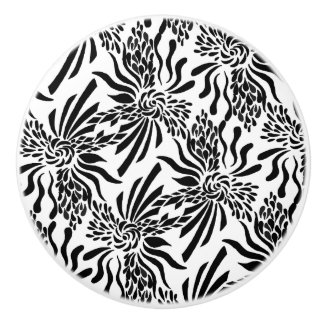 Sophisticated Fleur Ceramic Knob