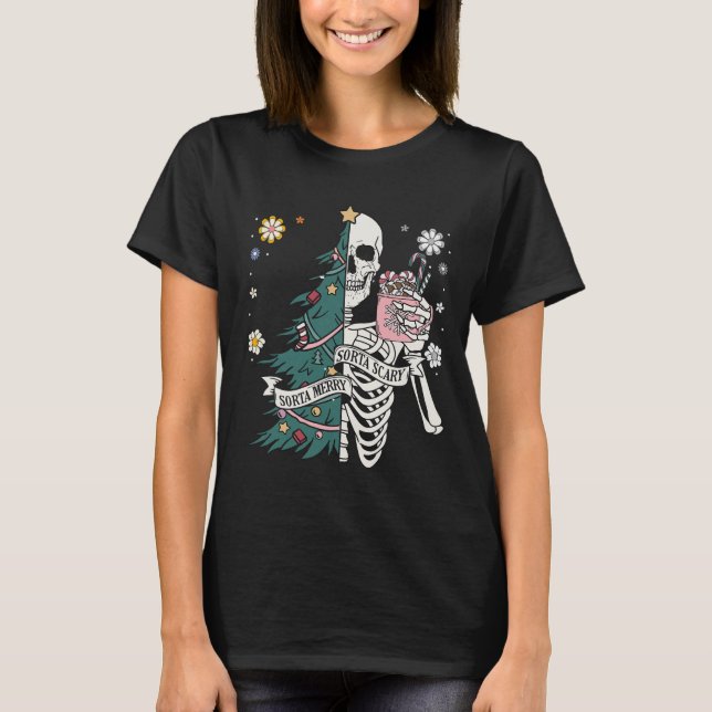 Sorta scary merry sorta christmas skeleton tree sa T-Shirt (Front)