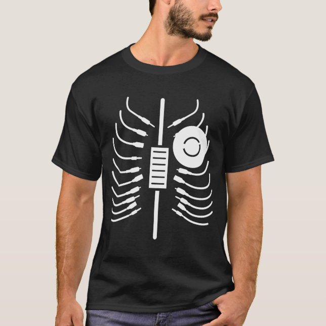 Sound Engineer Audio Engineer Audio Engineering T-Shirt (Front)