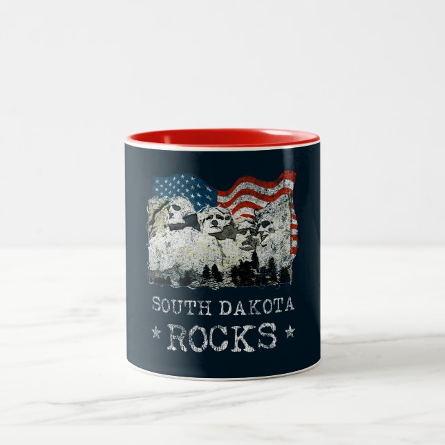 South Dakota Rocks Mount Rushmore Souvenir USA Two-Tone Coffee Mug (Center)