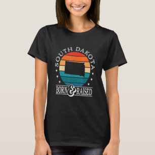 South Dakota Usa Born & Raised Retro Us State Prid T-Shirt