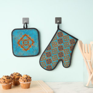 Southwest Mountain Peaks Turquoise Geometric Oven Mitt & Pot Holder Set
