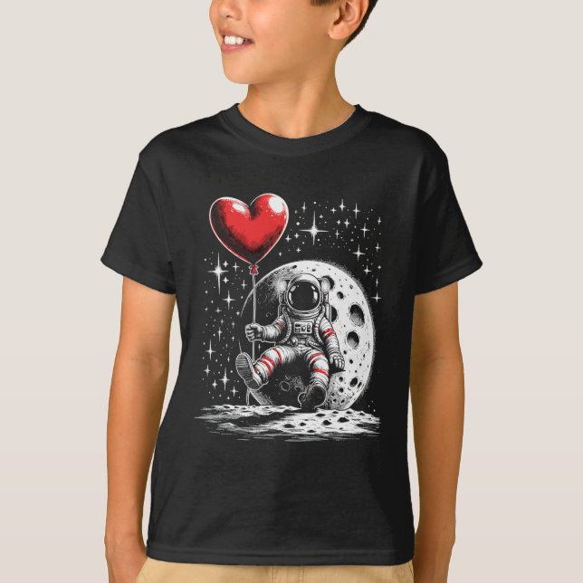 Space Astronaut Heart Lloon Valentine's Day Valent T-Shirt (Front)